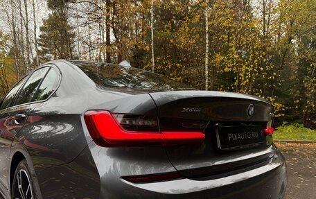 BMW 3 серия, 2019 год, 3 390 000 рублей, 13 фотография