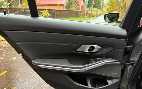 BMW 3 серия, 2019 год, 3 390 000 рублей, 22 фотография
