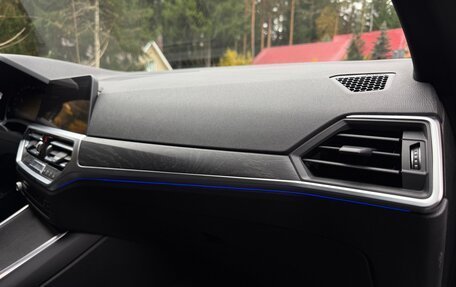 BMW 3 серия, 2019 год, 3 390 000 рублей, 30 фотография