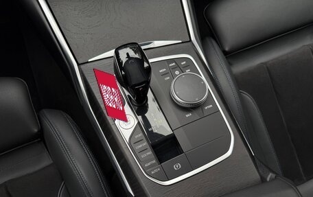 BMW 3 серия, 2019 год, 3 390 000 рублей, 37 фотография