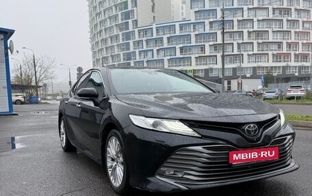 Toyota Camry, 2020 год, 2 370 000 рублей, 1 фотография