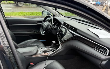 Toyota Camry, 2020 год, 2 370 000 рублей, 6 фотография