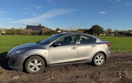 Mazda 3, 2010 год, 950 000 рублей, 2 фотография