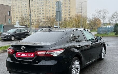 Toyota Camry, 2020 год, 2 370 000 рублей, 4 фотография