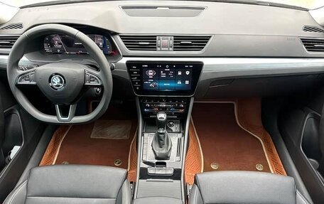Skoda Superb III рестайлинг, 2022 год, 2 120 020 рублей, 9 фотография