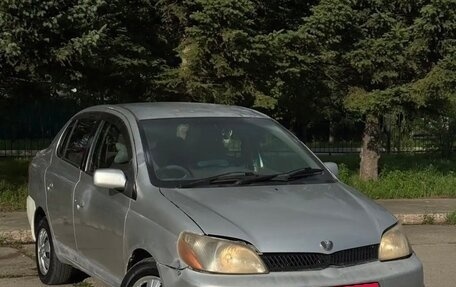 Toyota Platz, 2000 год, 120 000 рублей, 1 фотография