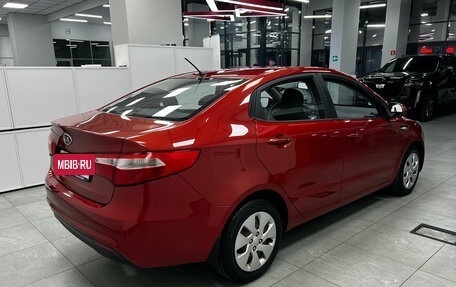 KIA Rio III рестайлинг, 2012 год, 800 001 рублей, 7 фотография