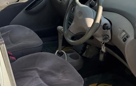 Toyota Platz, 2000 год, 120 000 рублей, 7 фотография