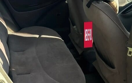 Toyota Platz, 2000 год, 120 000 рублей, 6 фотография