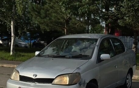 Toyota Platz, 2000 год, 120 000 рублей, 2 фотография