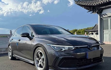 Volkswagen Golf VIII, 2023 год, 1 750 000 рублей, 3 фотография