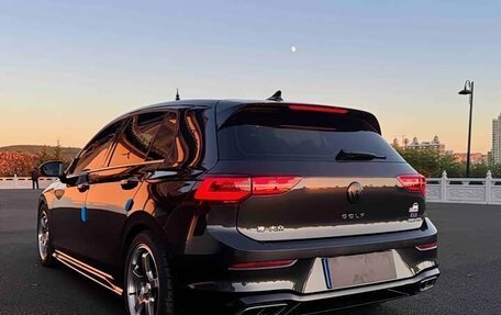 Volkswagen Golf VIII, 2023 год, 1 750 000 рублей, 4 фотография