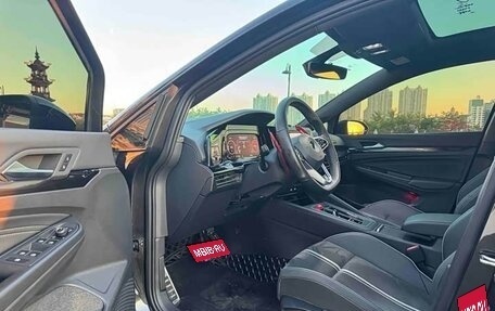 Volkswagen Golf VIII, 2023 год, 1 750 000 рублей, 7 фотография