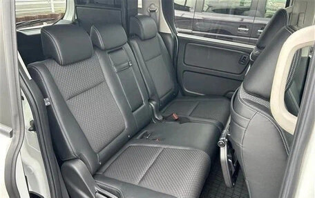 Honda Freed II, 2022 год, 1 375 000 рублей, 18 фотография