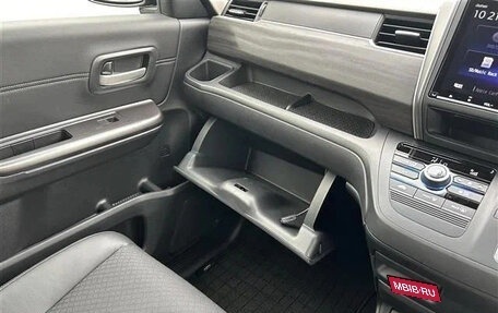 Honda Freed II, 2022 год, 1 375 000 рублей, 16 фотография