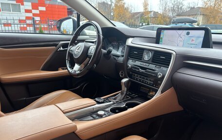 Lexus RX IV рестайлинг, 2016 год, 4 425 000 рублей, 19 фотография