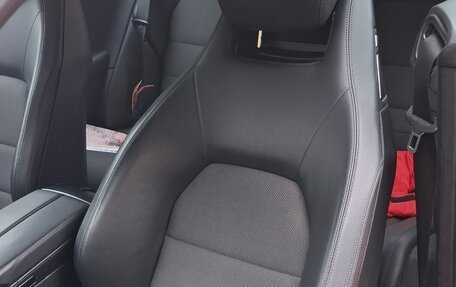 Mercedes-Benz E-Класс, 2012 год, 1 250 000 рублей, 8 фотография