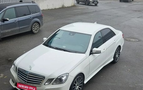 Mercedes-Benz E-Класс, 2012 год, 1 240 000 рублей, 4 фотография