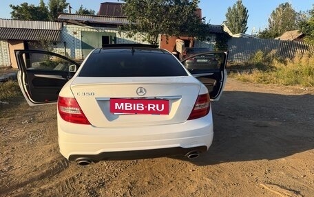 Mercedes-Benz C-Класс, 2013 год, 1 650 000 рублей, 3 фотография