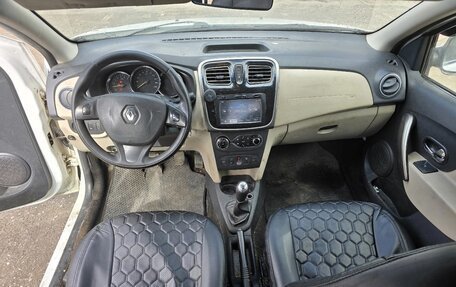 Renault Logan II, 2014 год, 240 000 рублей, 9 фотография