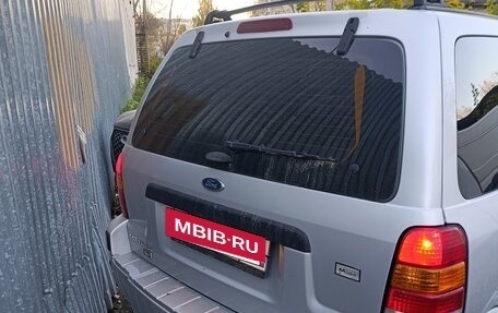 Ford Maverick, 2005 год, 710 000 рублей, 2 фотография