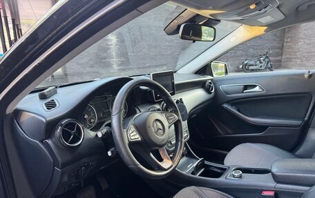 Mercedes-Benz A-Класс, 2017 год, 1 345 000 рублей, 7 фотография