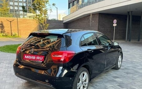 Mercedes-Benz A-Класс, 2017 год, 1 345 000 рублей, 8 фотография