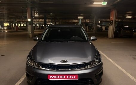 KIA Rio IV, 2018 год, 1 750 000 рублей, 9 фотография