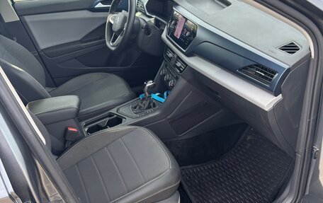 Volkswagen Taos, 2022 год, 1 700 000 рублей, 11 фотография