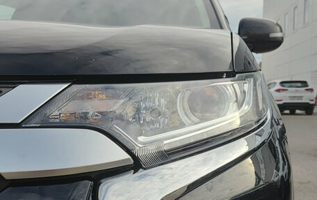 Mitsubishi Outlander III рестайлинг 3, 2020 год, 1 880 000 рублей, 21 фотография