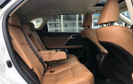 Lexus RX IV рестайлинг, 2019 год, 3 999 000 рублей, 11 фотография