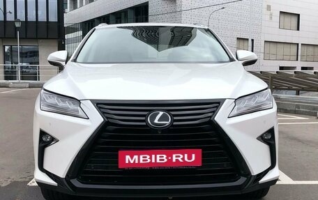 Lexus RX IV рестайлинг, 2019 год, 3 999 000 рублей, 8 фотография
