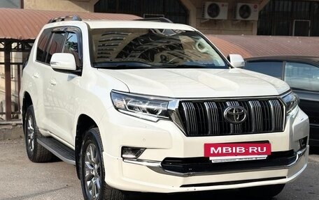 Toyota Land Cruiser Prado 150 рестайлинг 2, 2019 год, 5 700 000 рублей, 5 фотография