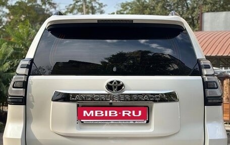 Toyota Land Cruiser Prado 150 рестайлинг 2, 2019 год, 5 700 000 рублей, 2 фотография