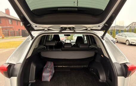 Toyota RAV4, 2021 год, 3 700 000 рублей, 14 фотография