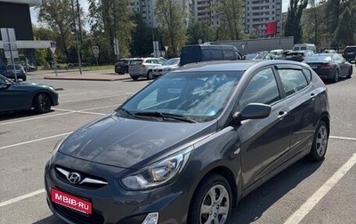 Hyundai Solaris II рестайлинг, 2013 год, 650 000 рублей, 1 фотография