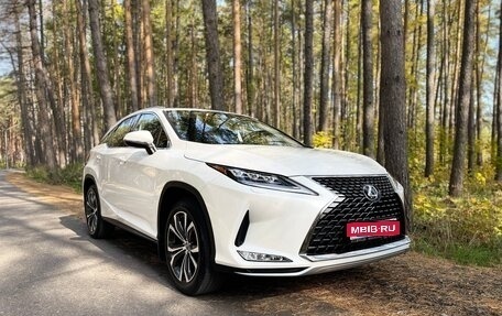 Lexus RX IV рестайлинг, 2022 год, 8 900 000 рублей, 1 фотография