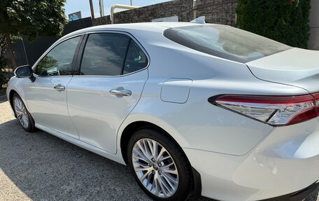 Toyota Camry, 2020 год, 3 400 000 рублей, 6 фотография