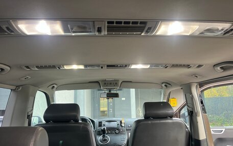 Volkswagen Multivan T5, 2013 год, 2 250 000 рублей, 10 фотография