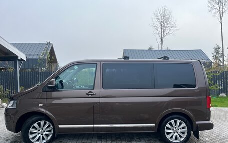 Volkswagen Multivan T5, 2013 год, 2 250 000 рублей, 4 фотография
