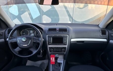 Skoda Octavia, 2011 год, 827 000 рублей, 2 фотография