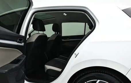 Volkswagen Golf VIII, 2023 год, 1 760 000 рублей, 11 фотография