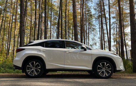 Lexus RX IV рестайлинг, 2022 год, 8 900 000 рублей, 4 фотография
