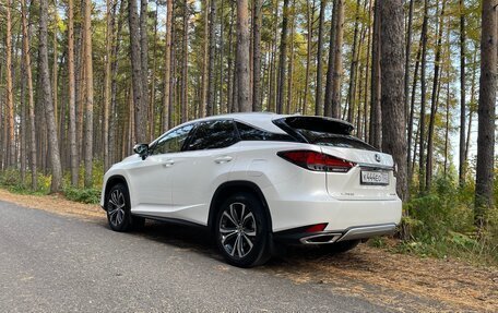 Lexus RX IV рестайлинг, 2022 год, 8 900 000 рублей, 5 фотография