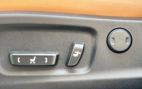 Lexus RX IV рестайлинг, 2022 год, 8 900 000 рублей, 10 фотография