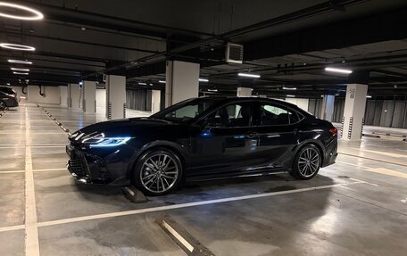 Toyota Camry, 2026 год, 3 950 000 рублей, 2 фотография