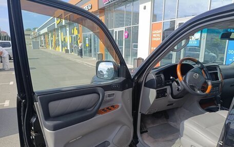 Toyota Land Cruiser 100 рестайлинг 2, 2007 год, 1 785 000 рублей, 11 фотография