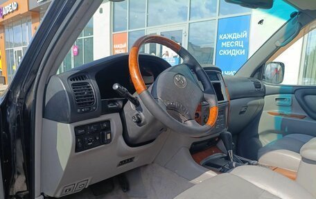 Toyota Land Cruiser 100 рестайлинг 2, 2007 год, 1 785 000 рублей, 8 фотография