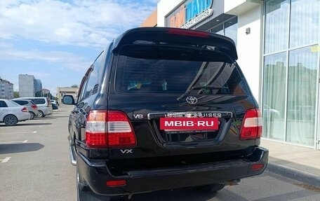Toyota Land Cruiser 100 рестайлинг 2, 2007 год, 1 785 000 рублей, 6 фотография
