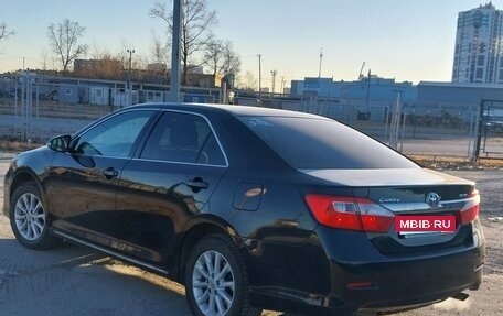 Toyota Camry, 2013 год, 1 650 000 рублей, 4 фотография